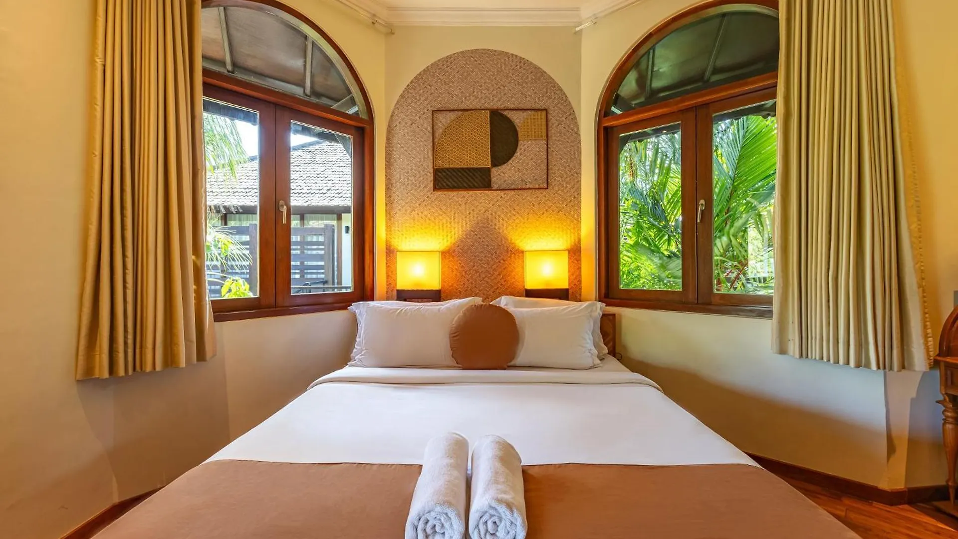 Cove Urbanest Inn Seminyak  4*, Seminyak (Bali) Indonesia