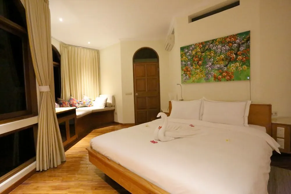 Cove Urbanest Inn Seminyak  4*, Seminyak (Bali) Indonesia