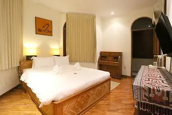 Cove Urbanest Inn Seminyak
