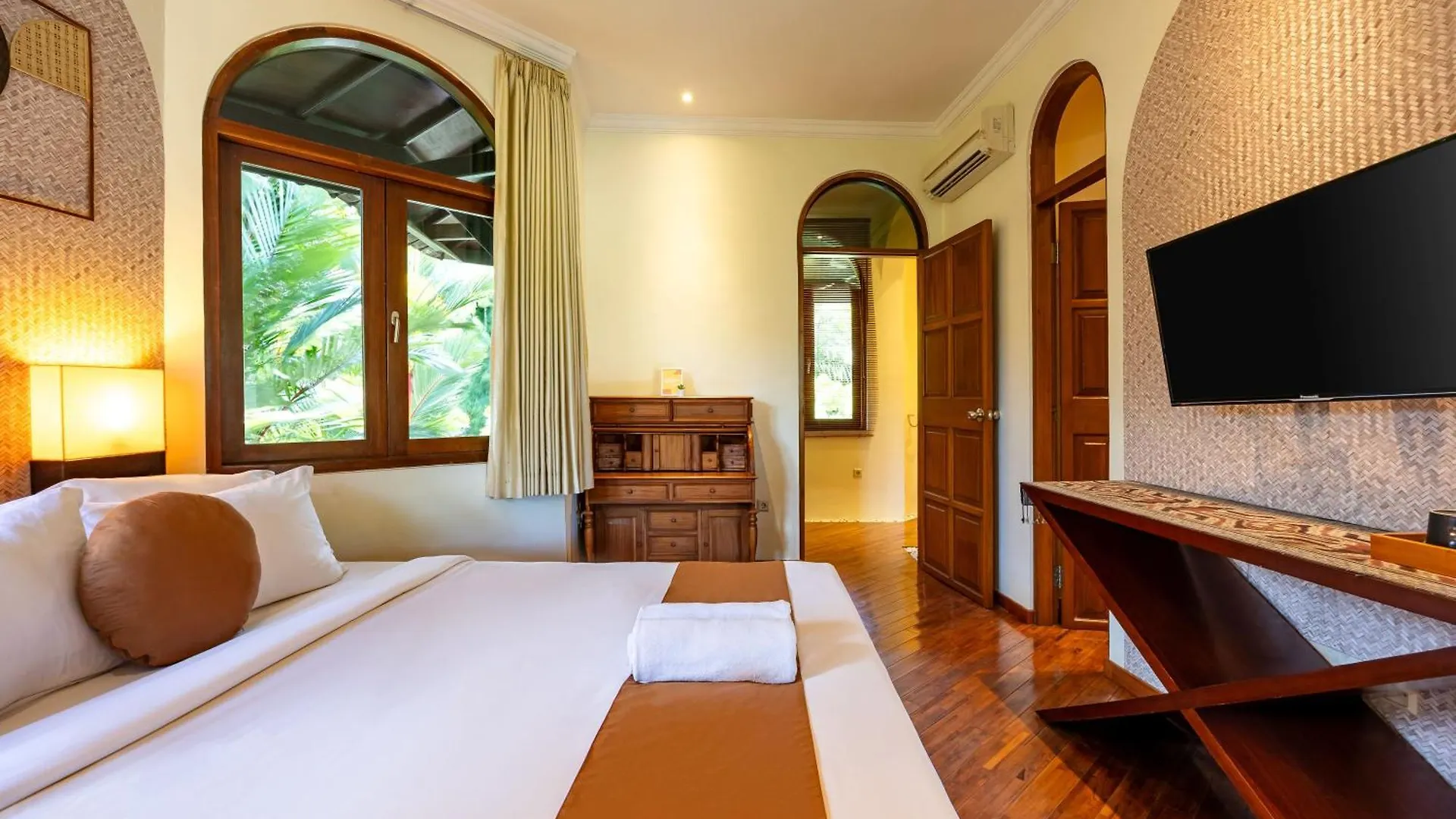 Cove Urbanest Inn Seminyak