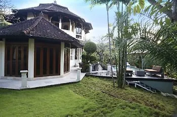 Cove Urbanest Inn Seminyak  4*, Seminyak (Bali)